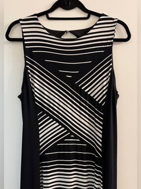 White House Black Market Maxi Dress Womens L Black White Stripe Cutout Slit Knit